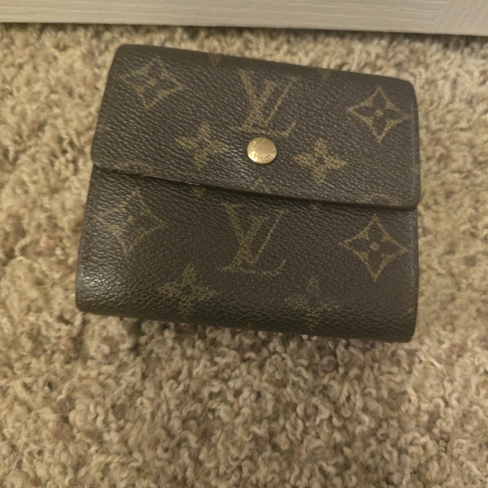 Louis Vuitton Monogram Brown Wallet - Picture 2 of 16